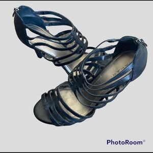 Tahari Canton cage heels black size 8